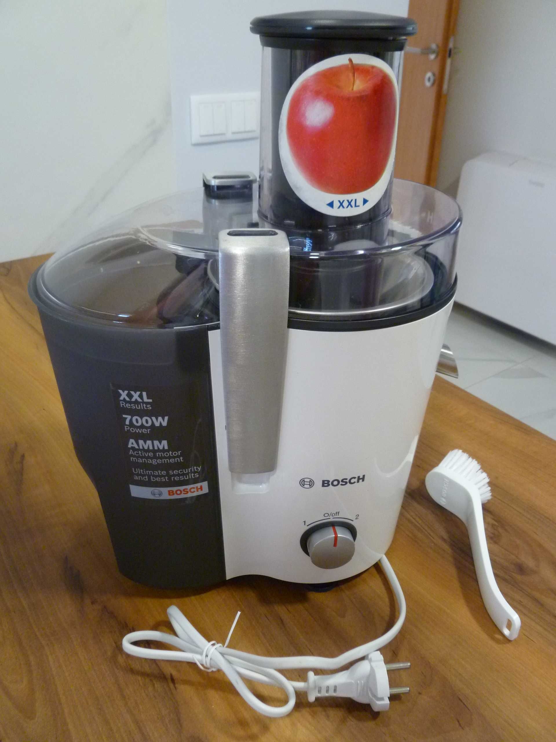 Máquina Sumos Centrifugadora Bosch STYLINE