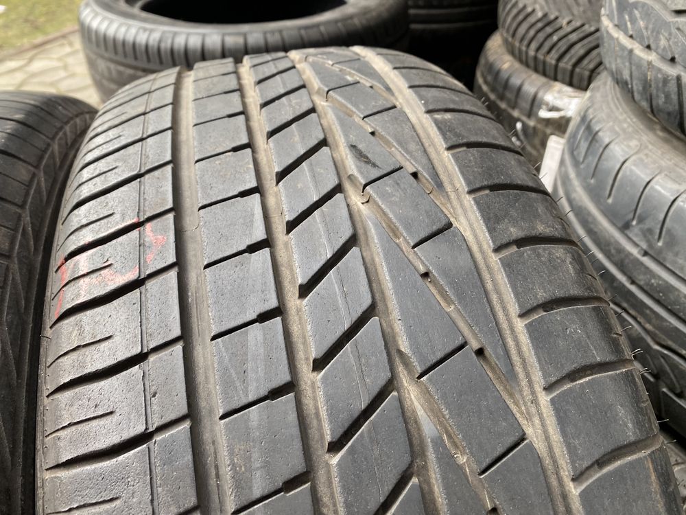 Резина пара літо 255/45 R 20 Good Year