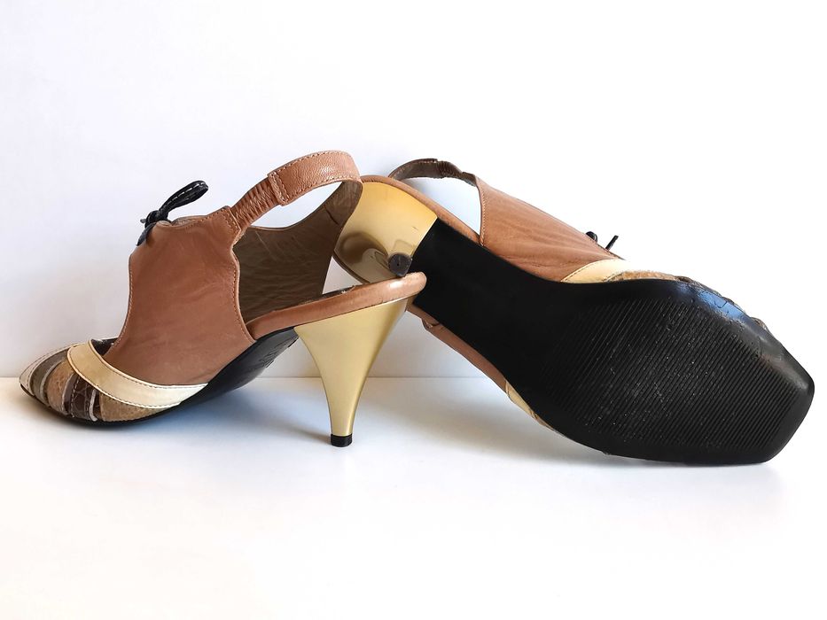 7057. RYŁKO ESTIMA - śliczne eleganckie skóra 37.