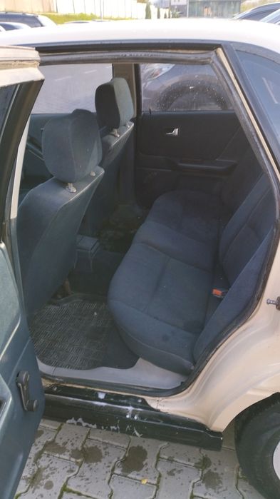 Audi 80 B3 1988р. 1.8 бензин(карбюратор)