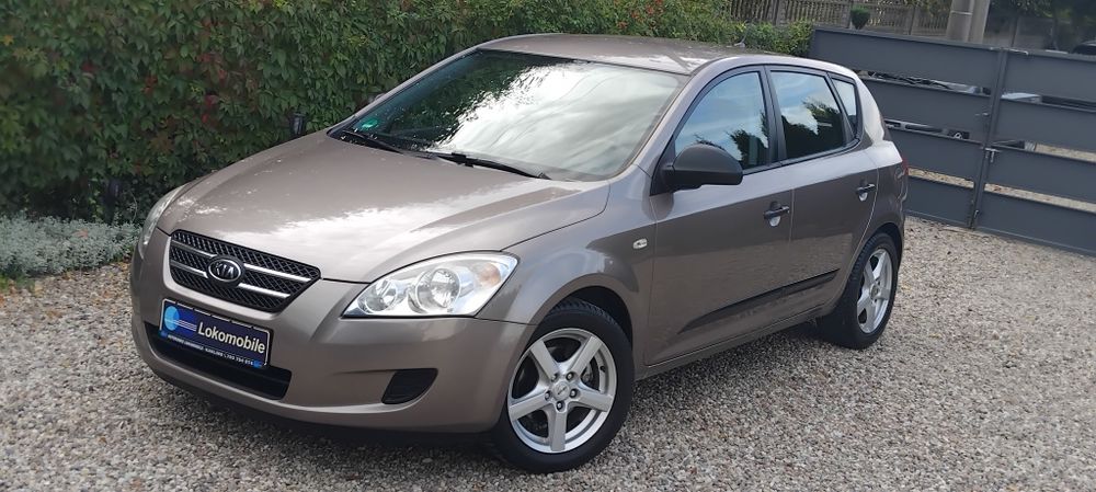 Kia Ceed 1.4 Benzyma 2009 Rok Brak Klimy