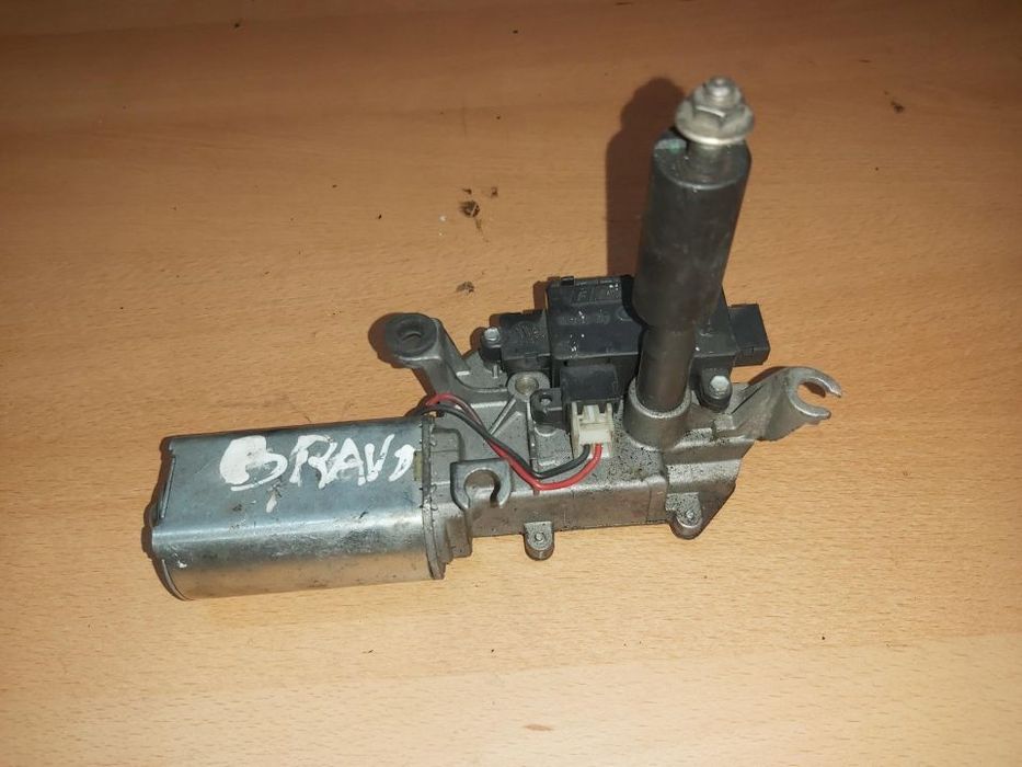 Motor limpa para brisas traseiro Fiat Bravo