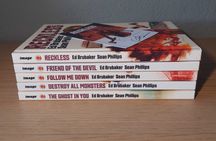Reckless (completo) + livro 1 assinado + bookplate assinado