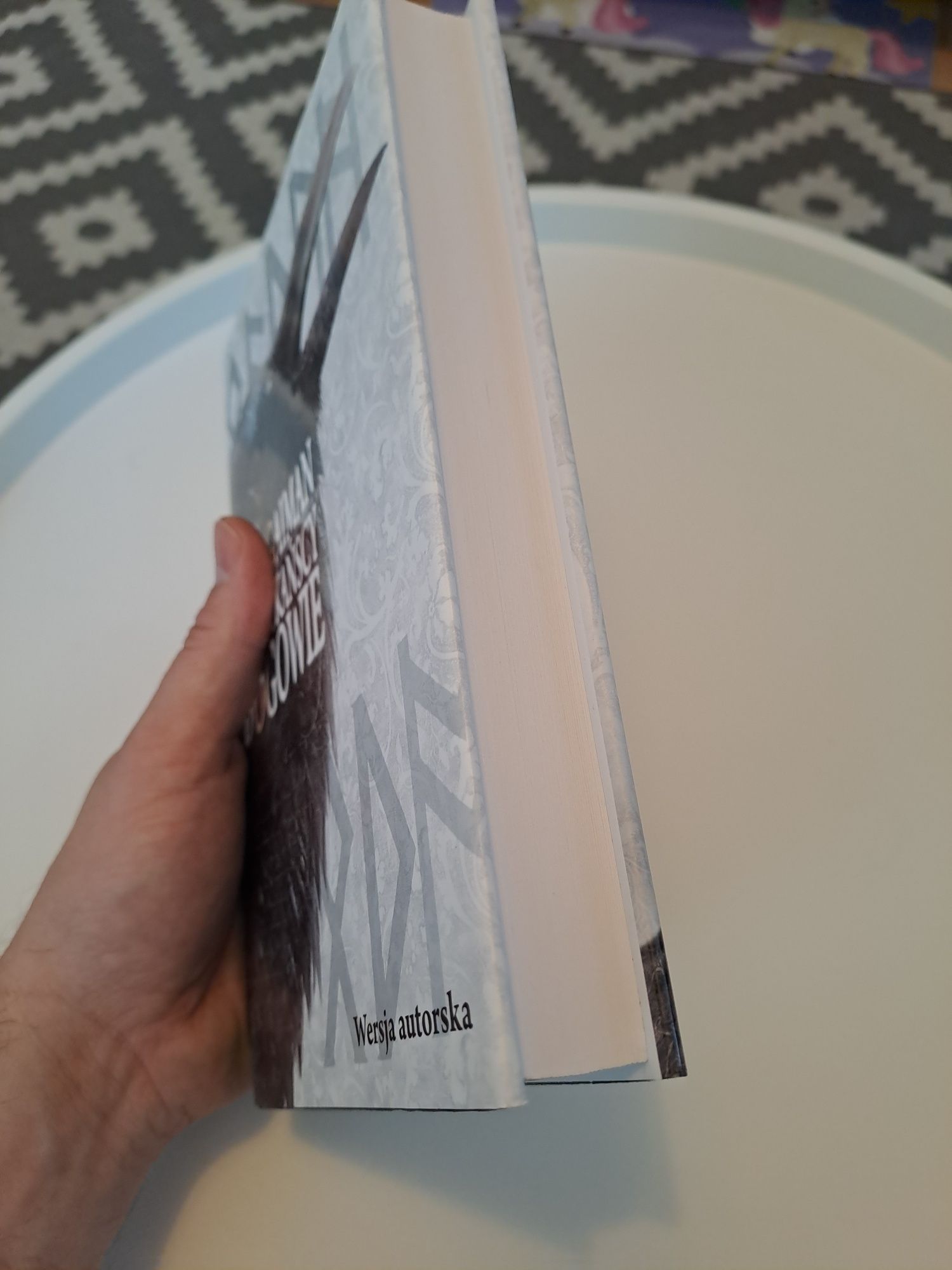 Amerykańscy Bogowie Neil Gaiman