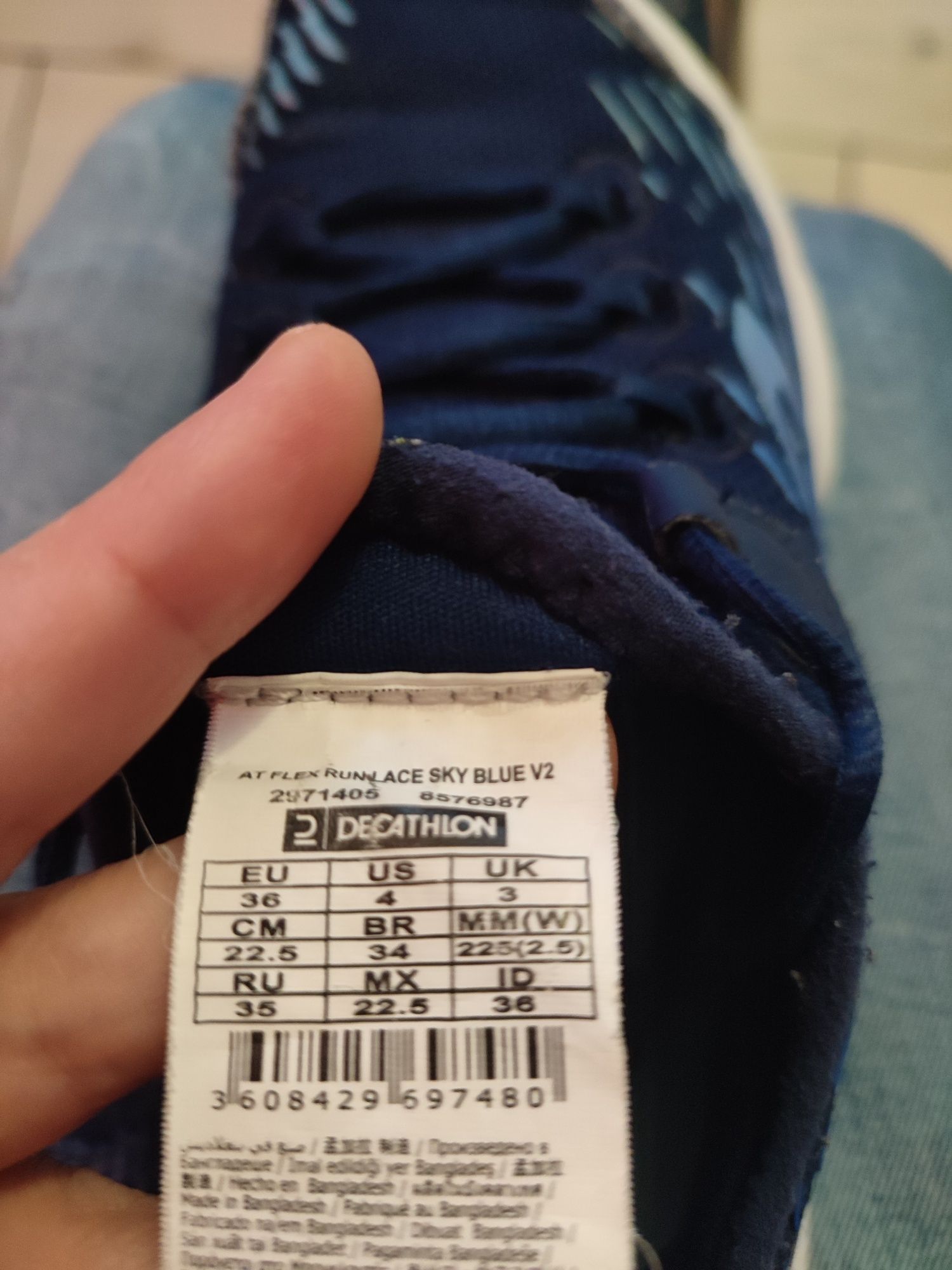 Buty chłopięce sportowe