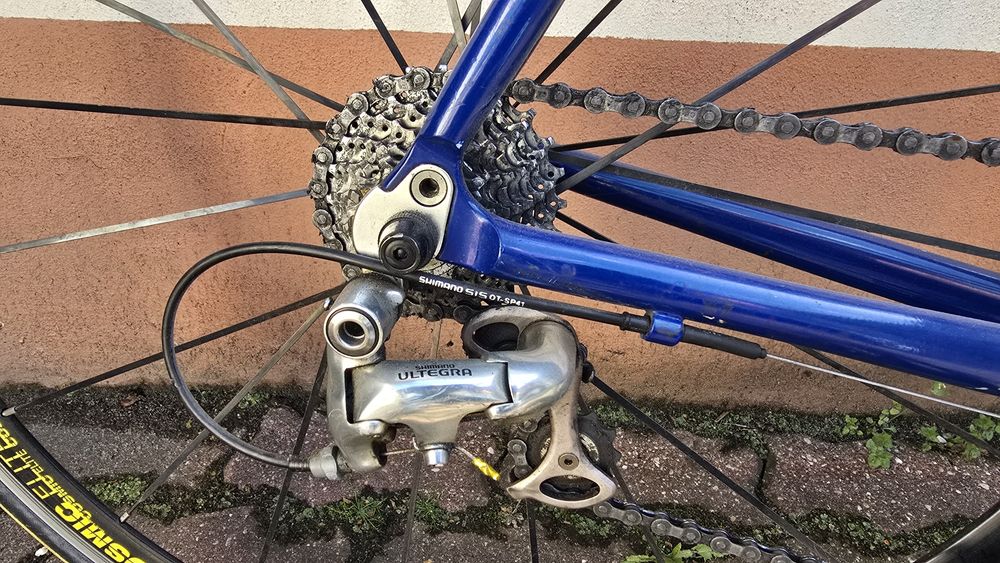 Rower szosowy kolarką kolarzówka