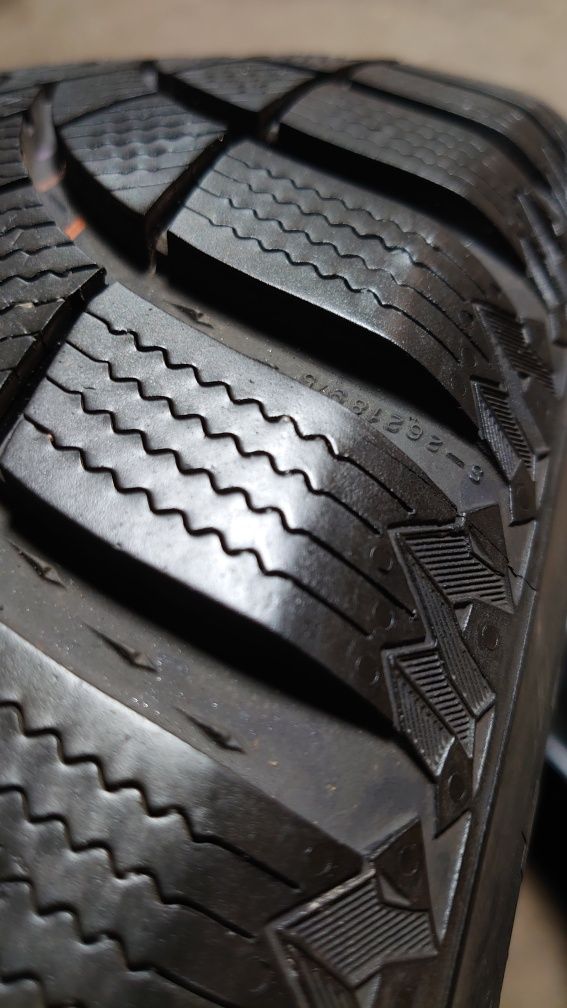 Пара зимних шин Semperit Speed-Grip 5 205/60 r16 205 60 16