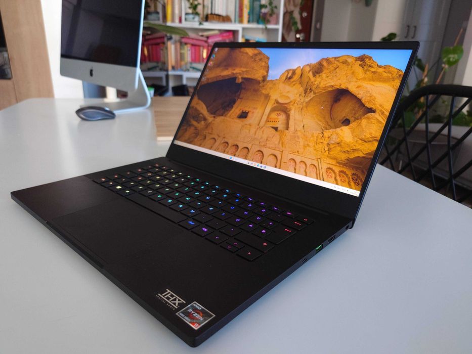 Razer Blade 14, Ryzen 9 5900HX, RTX 3080, 16GB, 1TB NVMe, QHD 165 Hz
