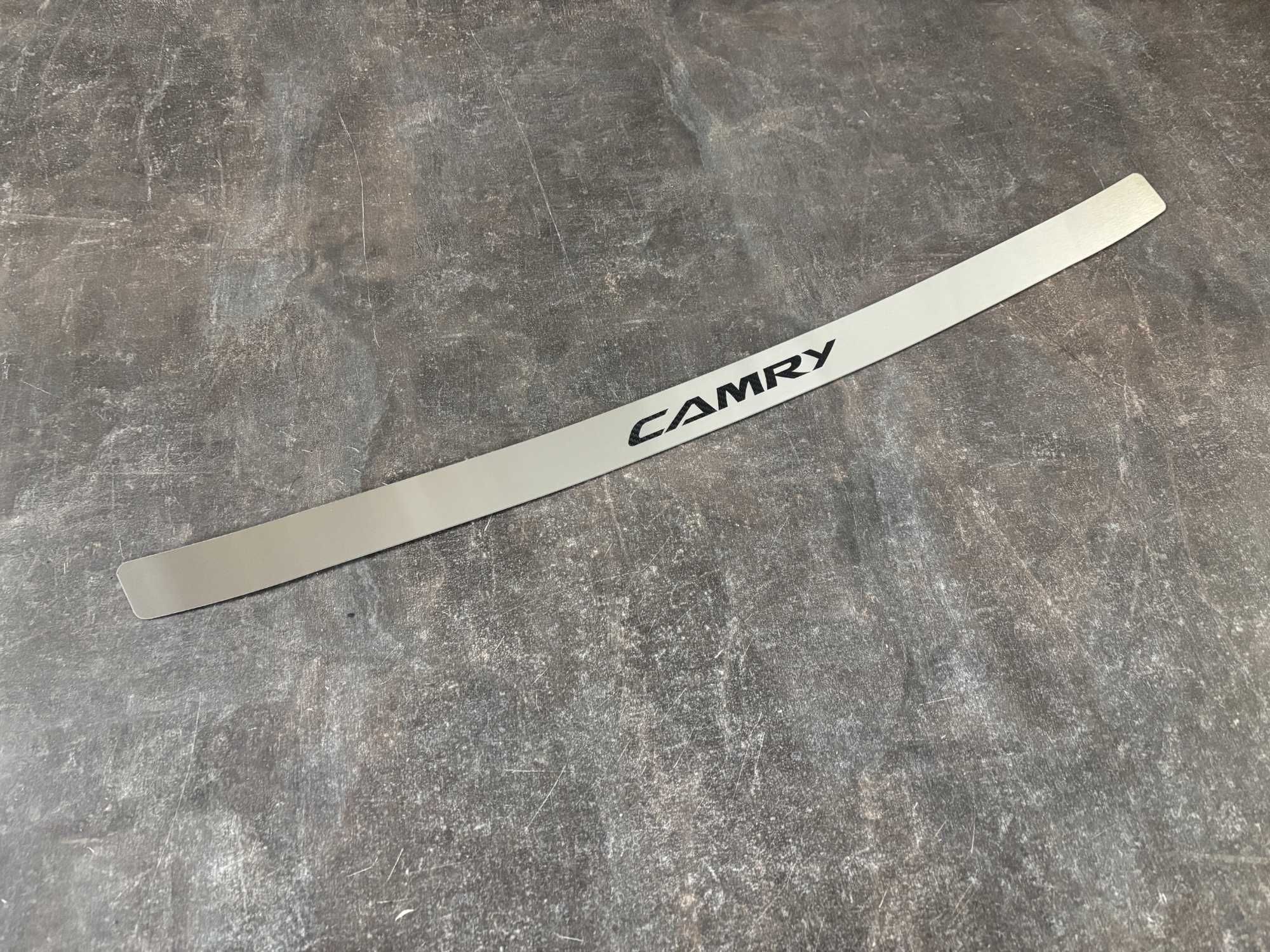 Накладка на задній бампер Toyota Camry 50 / 55 Нержавійка Хром