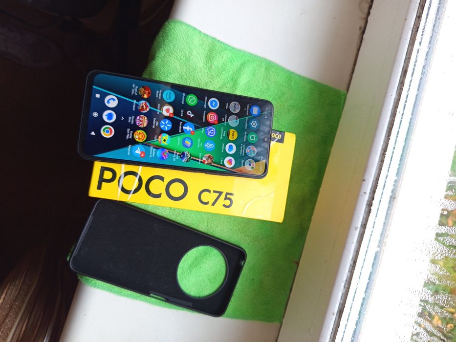 Продаётся мобильный телефон как Новый с памятью на 8/256