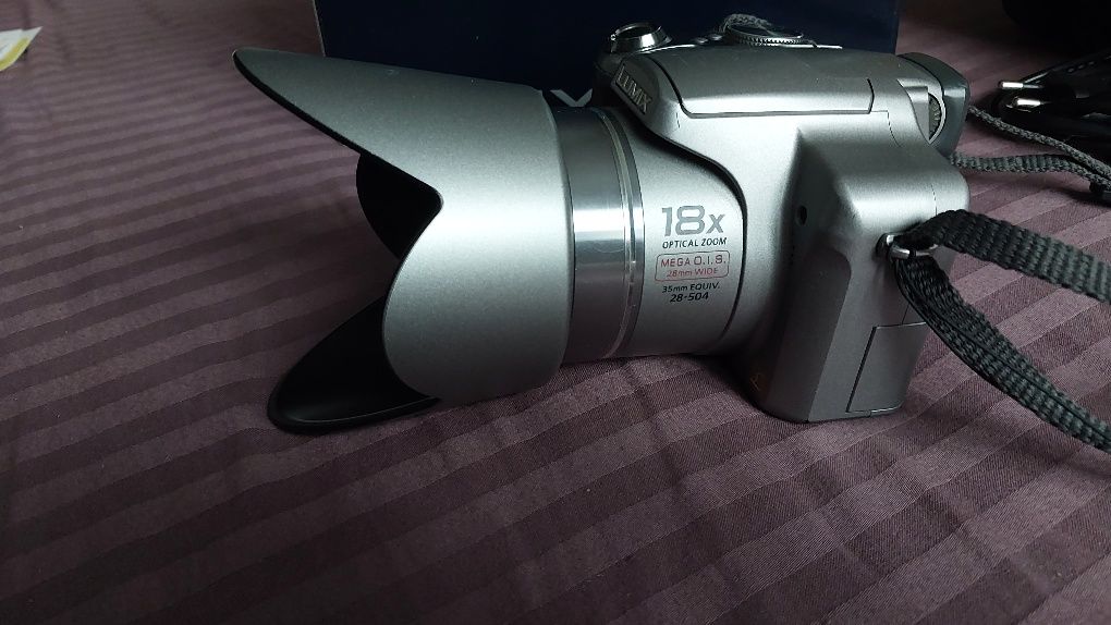 Aparat Panasonic lumix DMC-FZ 18