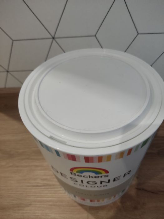 Sprzedam farbę Beckers