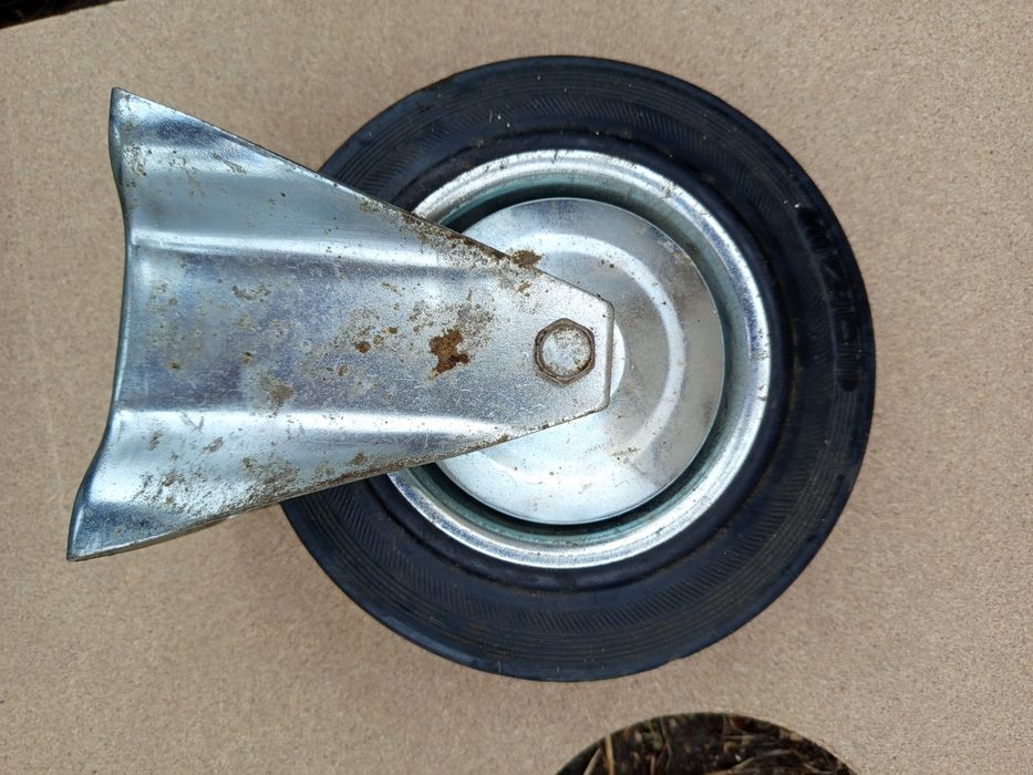 Колесо на тачку,тележку
