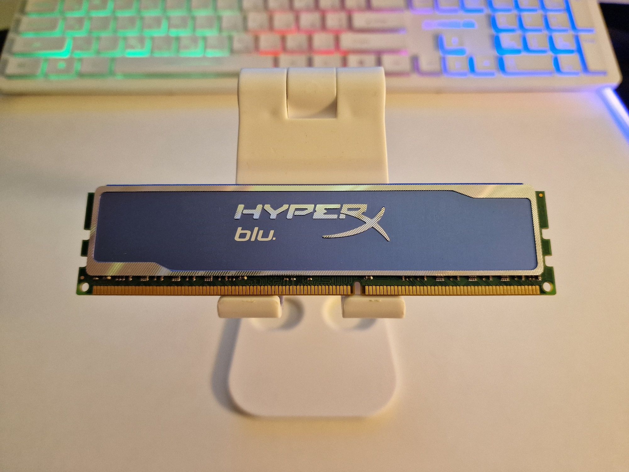 Оперативная память от Kingston HYPERX blue 1333Mhz DDR 3