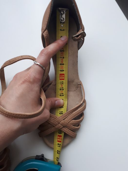 buty do tańca latino na klocku 3,5cm dziewczęce długość wkładki 21,5cm