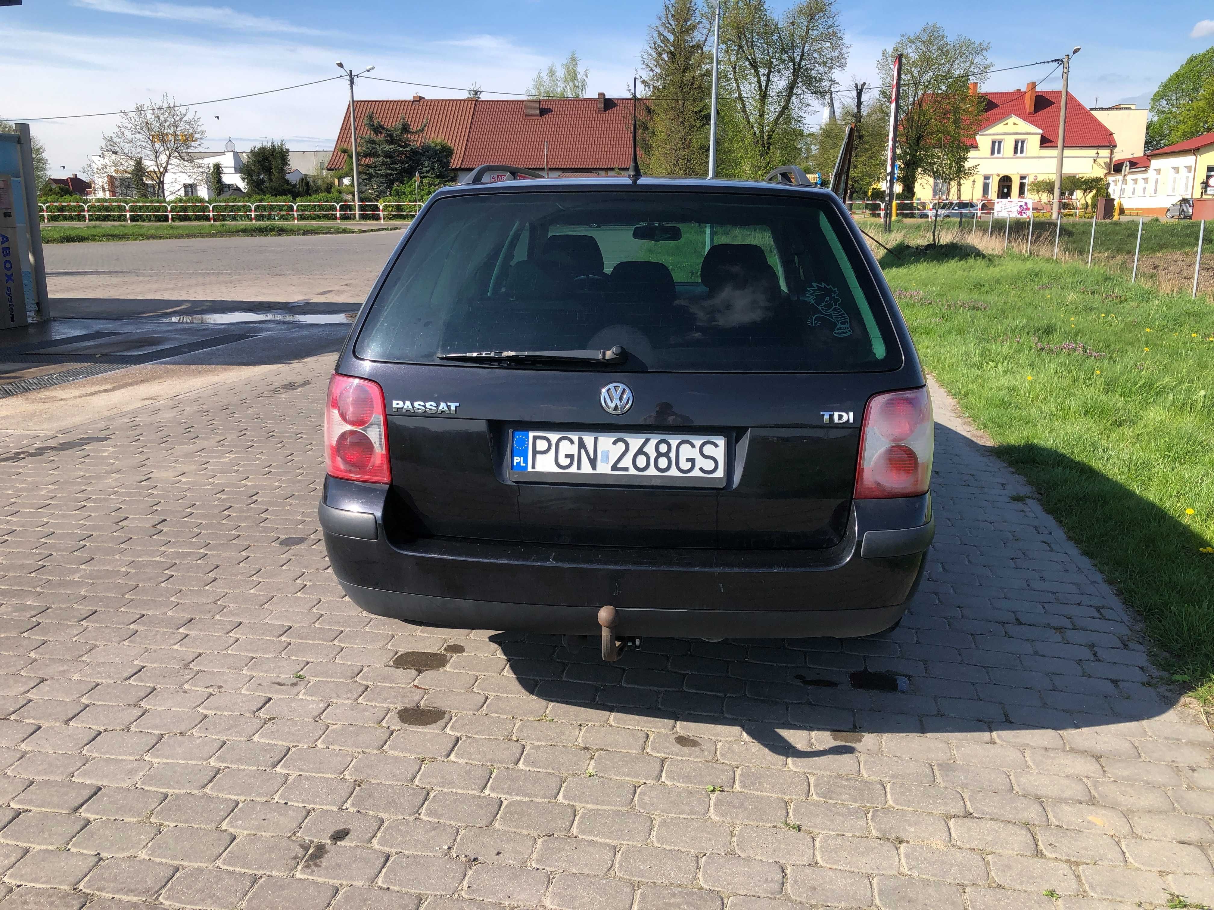 Passat B5 FL 2003 1.9 TDI 130 KM kombi + hak