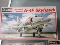 Kit Modelismo, A-4F Skyhawk, Revell, escala 1:72