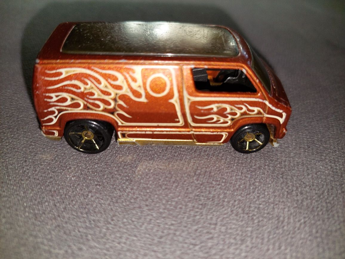 Hot wheels Custom '77 Dodge Van