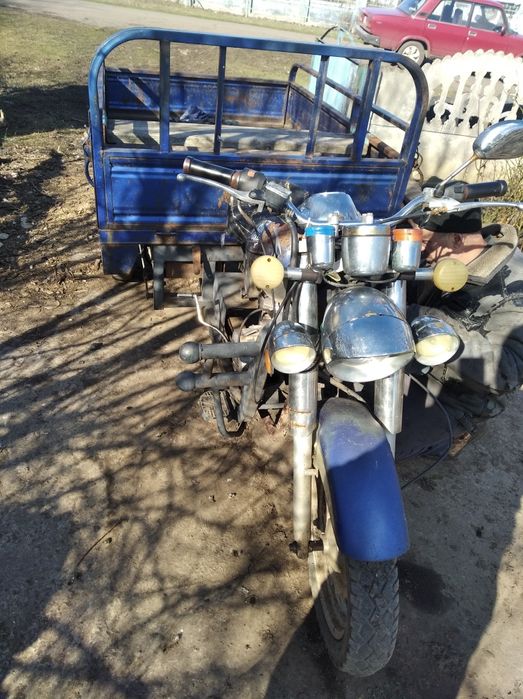 Мотоцикл Спарк , заводиця з ножки, техпаспорт ,  цена 25000, без торга