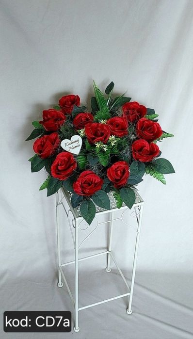 Stroik na grób cmentarz kompozycja serce wiązanka nagrobna