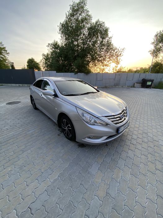 Hyundai Sonata 2011