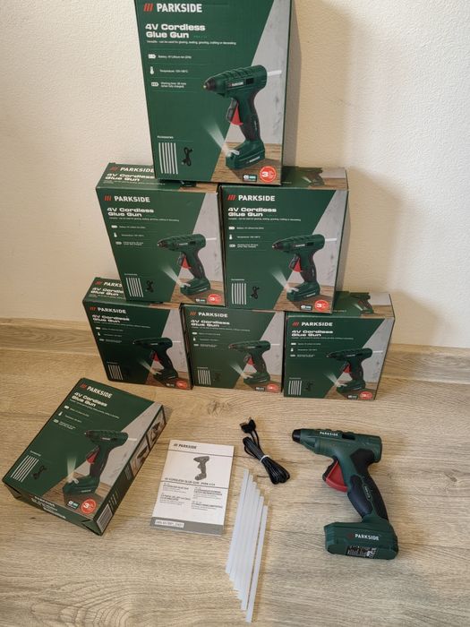 Акумуляторний клейовий пістолет Parkside PHPA 4 C4 нові із Німеччини