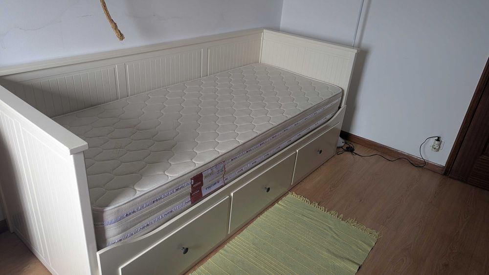 Cama Brimnes excelente preço