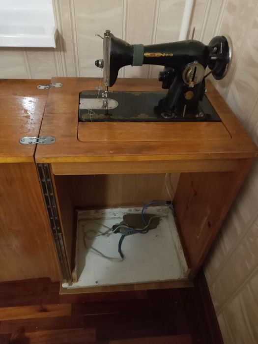Швейная машинка.