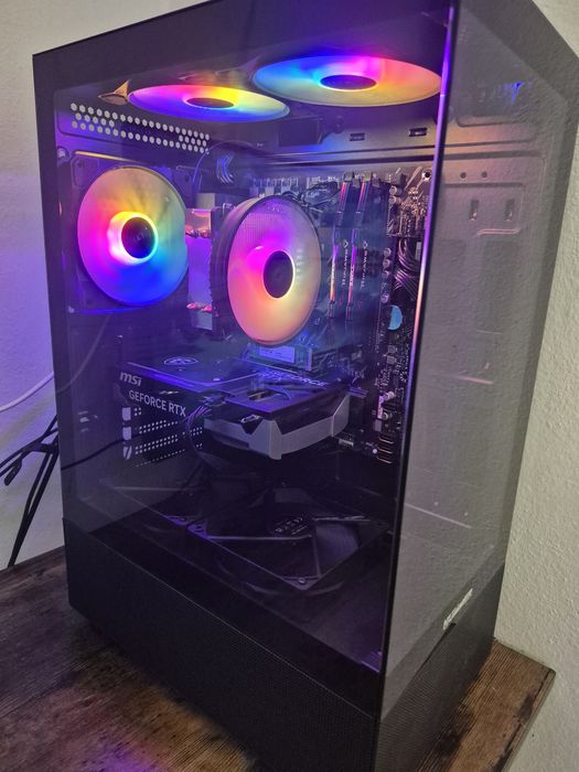 Torre Gamer Ryzen 7 5700x + Rtx 5060