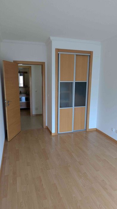 Arrendamento T2 em Vialonga