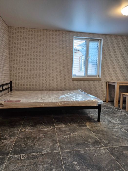 Сдам 1-комнатную студию, новая квартира 2025года, хозяин