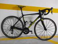 Scott Addict 30 - Carbono