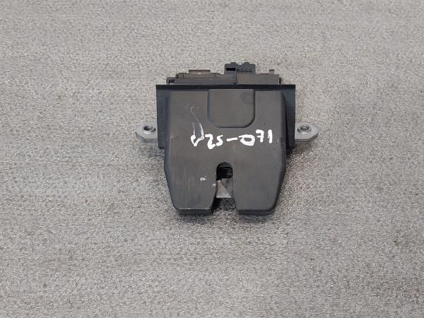 Fechadura / fecho da mala FORD Focus II (DA_)
