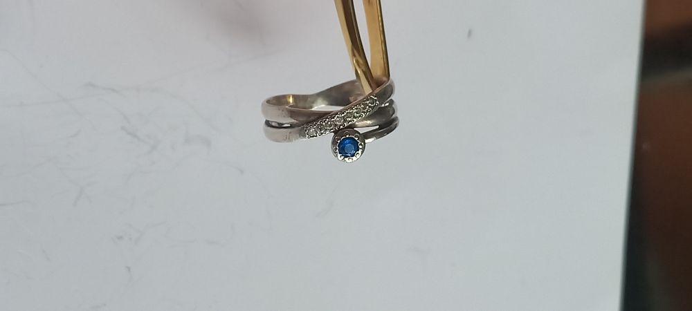 Серебряное кольцо