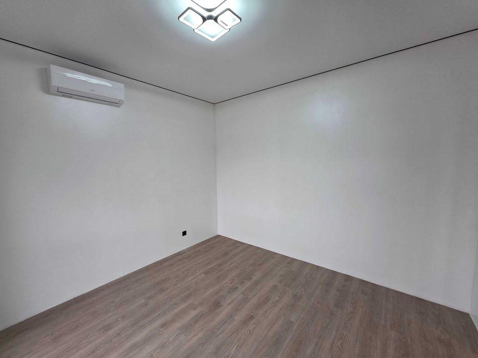 Продаж сучасного будинку з ремонтом в Крюківщині - без комісії!