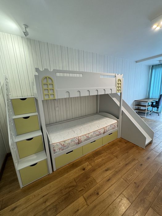 Ліжко двоярусне один матрас Феофанія