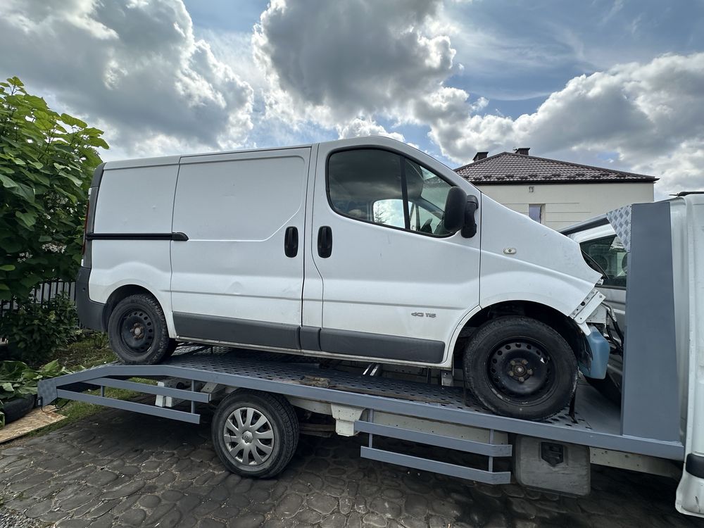 Części trafic vivaro.