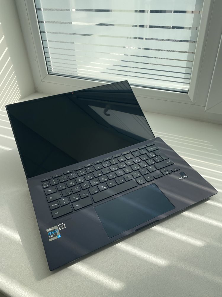 Ноутбук ASUS ChromeBook з гарантією