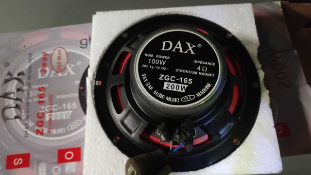 Głośniki samochodowe dax plus 3 radia