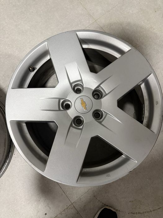 Продам оригінальні диски R18 Chevrolet Е46 5*115 DIA 70.2