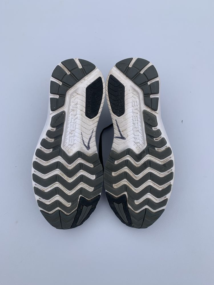 Кросівки saucony everun 41 розмір 26 см