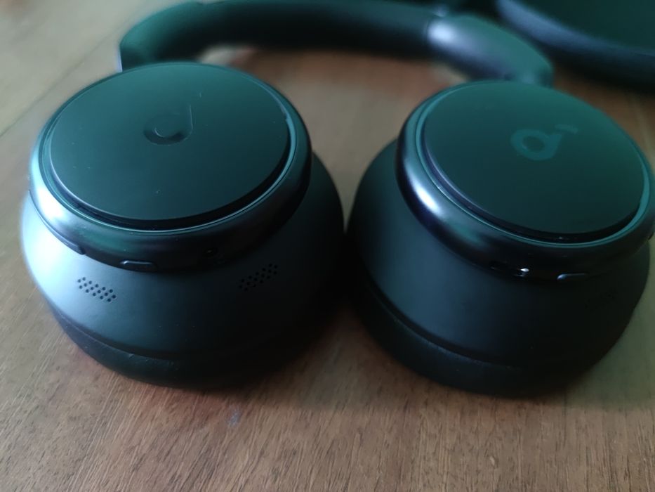 Навушники Anker Soundcore Q45 з мікрофоном