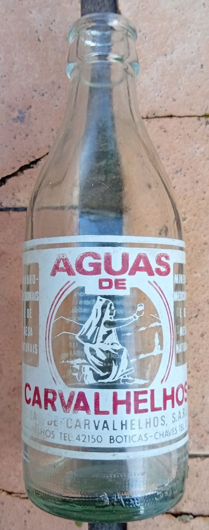 Conjunto de garrafas antigas pirogravadas