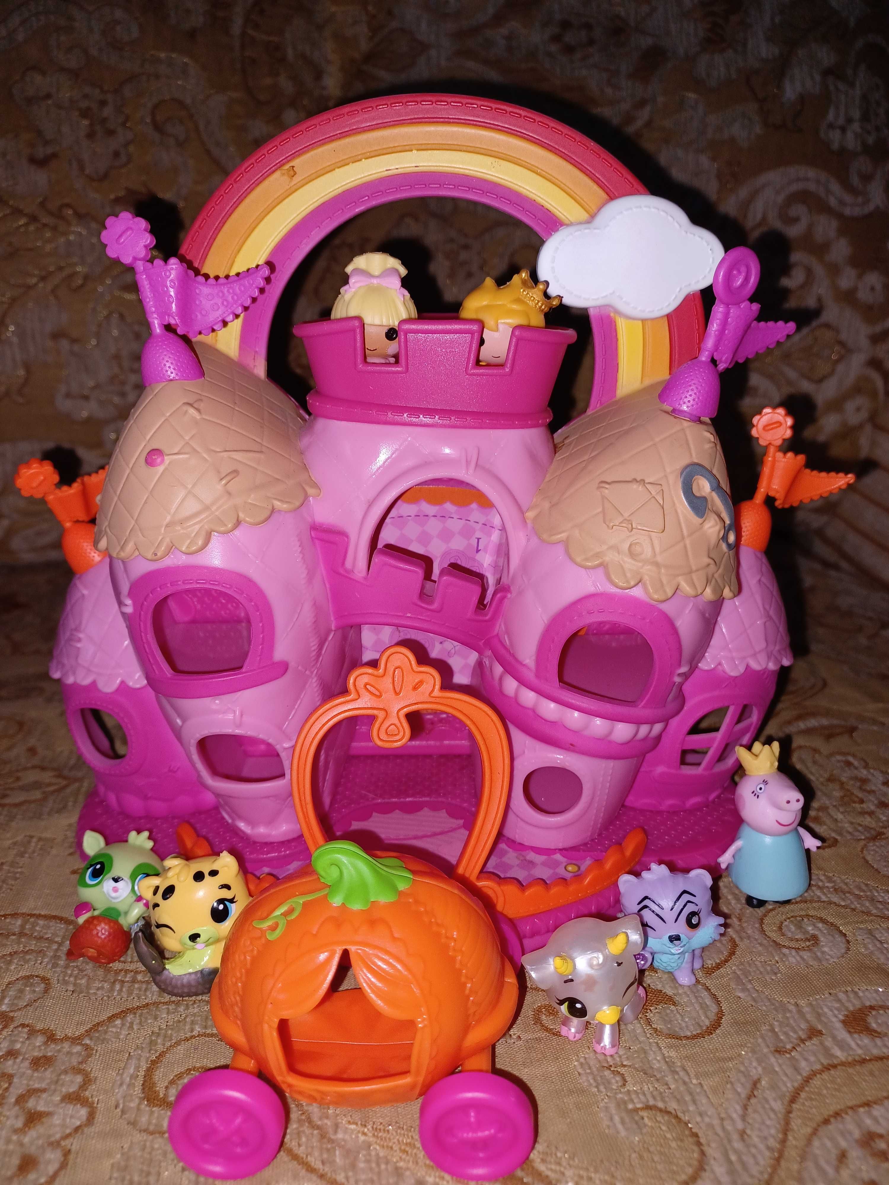 Продам сказочный домик замок Lalaloopsy и фигурки зверушкиEnchantimals