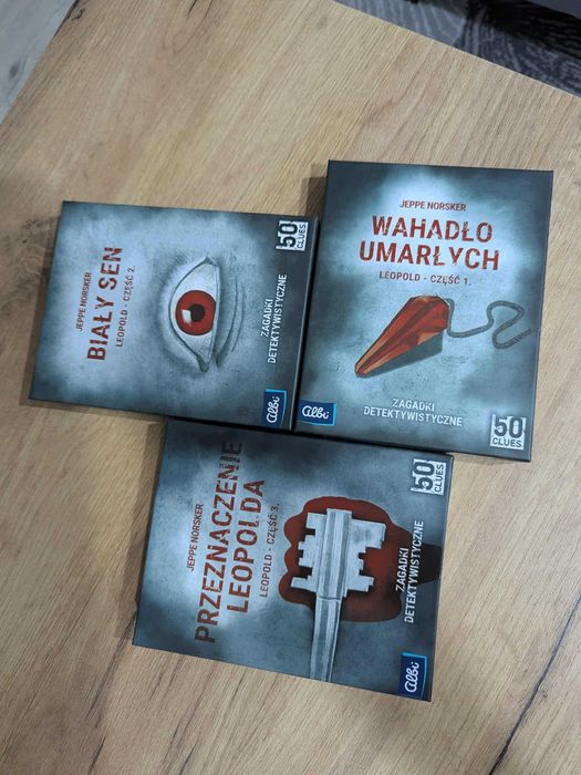 Zagadki detektywistyczne 50 Clues 3 części + Kryminalne zagadki Krwawe