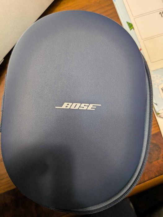 Headphones Bose QuietComfort Ultra como novo