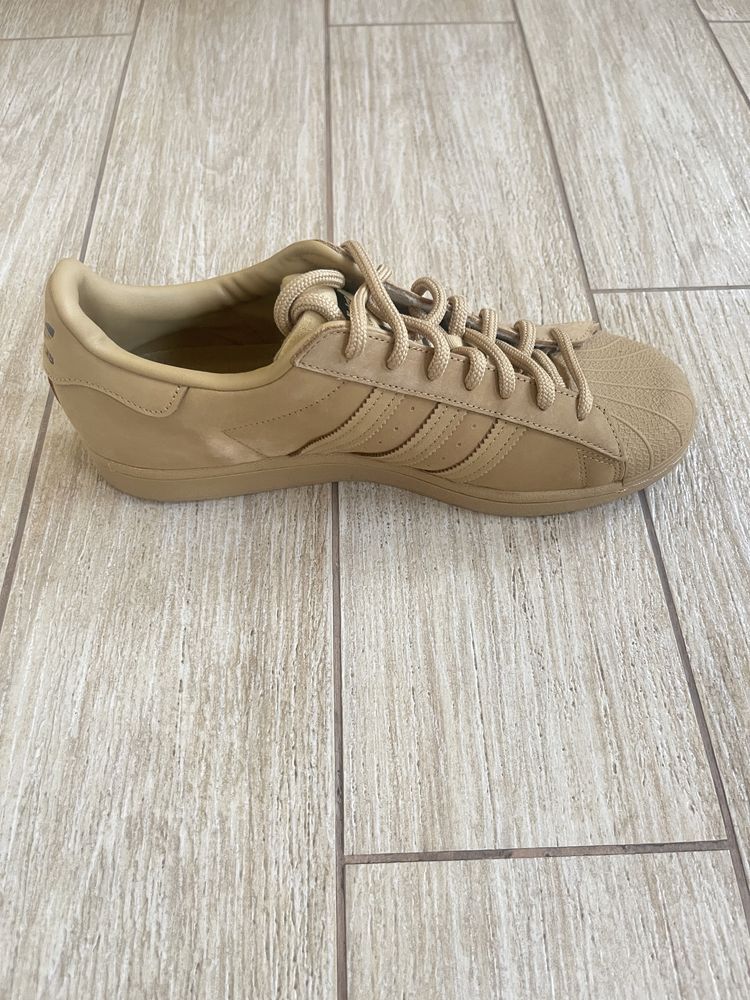 Продам кросівки adidas superstar оригінал, нові!!!