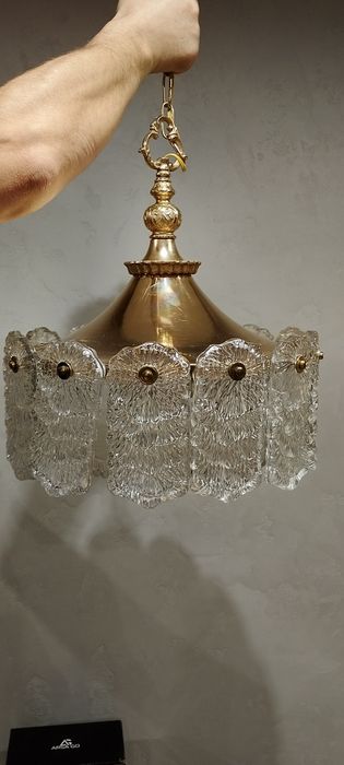 Piękny żyrandol kryształowy vintage kryształ mosiądz