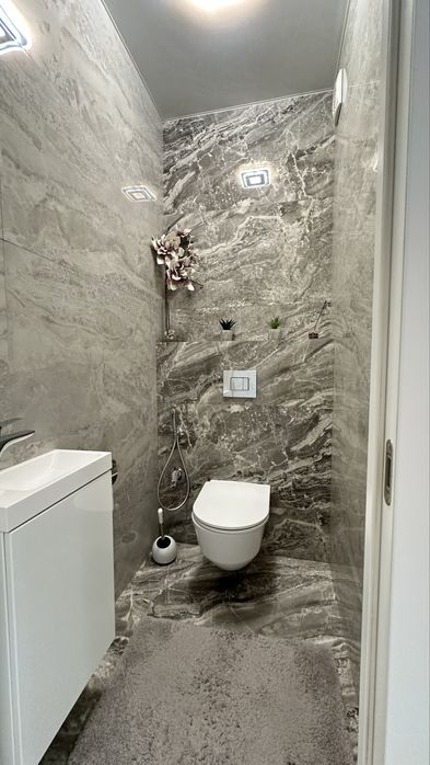 Довгострокова оренда 2к  поруч з центром міста