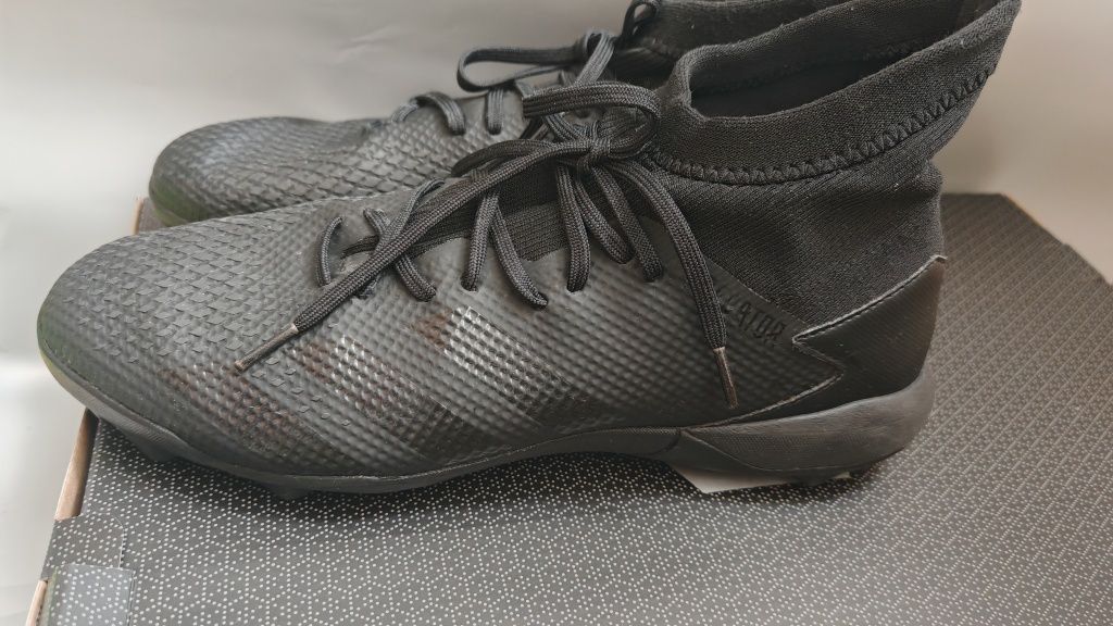 Футбольні бутси Адідас Adidas Predator копи кросівки